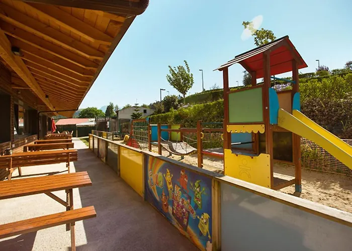 4 Pers Avec Terrasse En Espagne - Api-1-52-1788 *