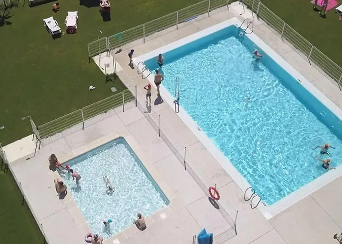 4 Pers Avec Terrasse En Espagne - Api-1-52-1788 *